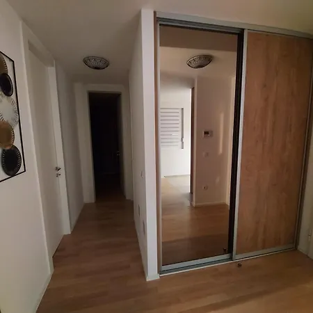 Sigma I&i Apartment *